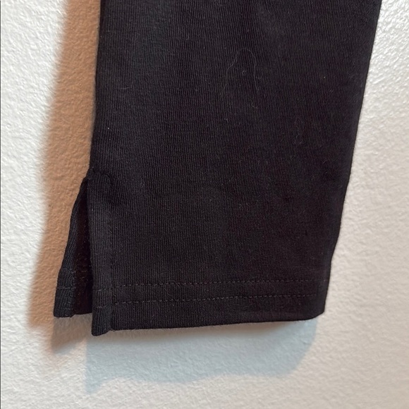 Utopia by HUE Small Cotton Black Leggings with Slits The Color Run - Picture 7 of 7